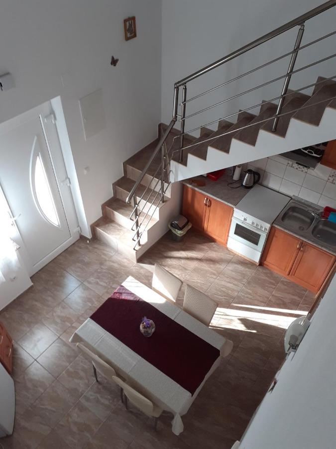 Iva Apartments Šilo 外观 照片