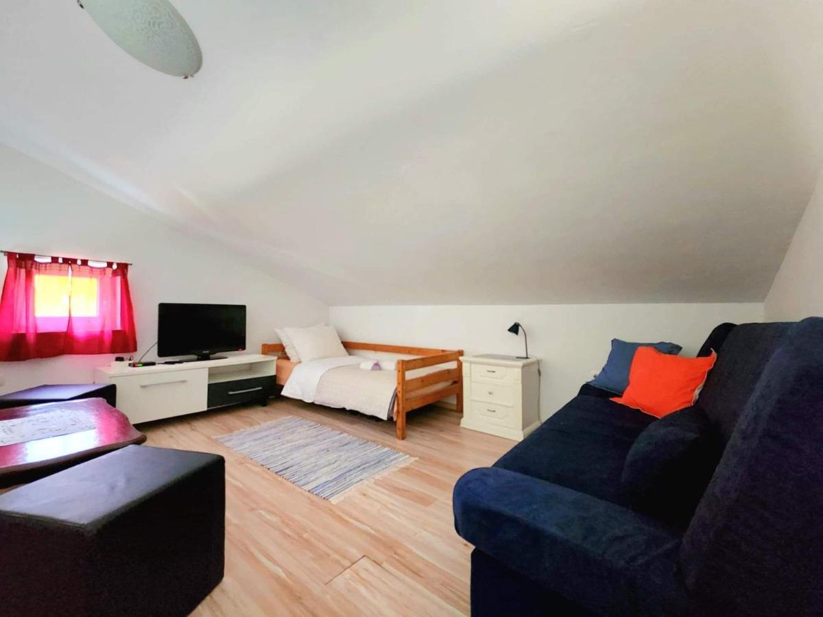 Iva Apartments Šilo 外观 照片
